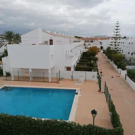 Buganvillas Urbanisation House Facing Pool * Vera
