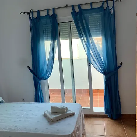 Buganvillas Urbanisation House Facing Pool
